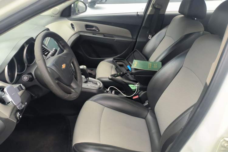 Used Chevrolet Cruze 2013 1.6L SL Grand Edition Automatic Left Front Seat