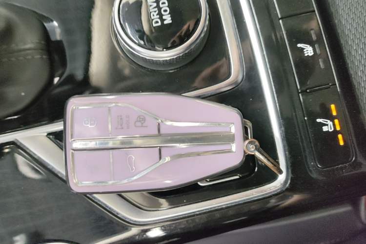 Used Hongqi HS5 2022 Revised Version 2.0T Smart Connect Flagship Edition