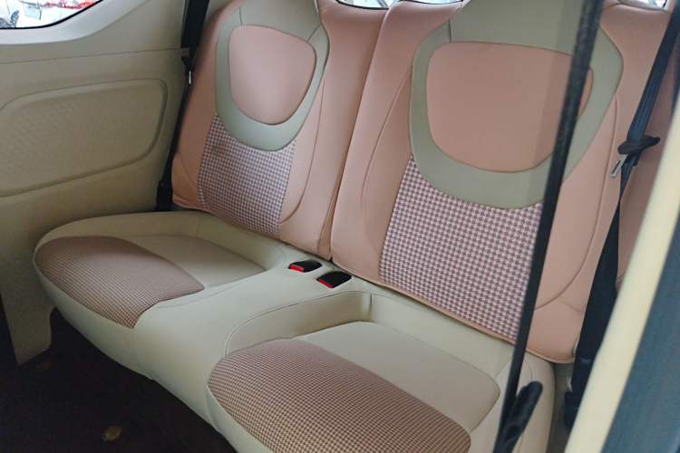 Used Wuling Hongguang MINIEV 2024 3rd Generation 215km Youth Edition Left Rear Seat