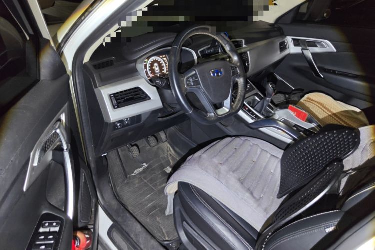 Used Geely Auto Emgrand X7 Sport 2016 2.0L Manual Smart Connect Version Driver Seat