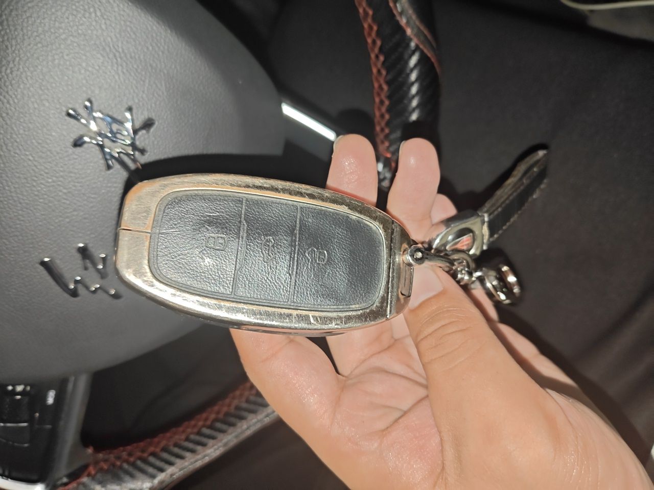 Hongqi E-QM5 2023 620km PLUS — снимка 20