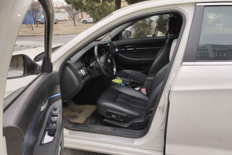 Used BAIC New Energy EU 2017 EU400 Enjoy Edition