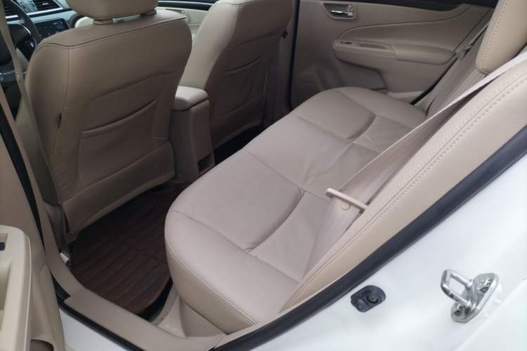 Used Suzuki Alivio 2015 1.6L Automatic Enjoyment Model
