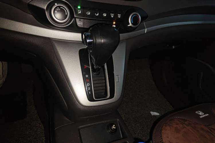 Used Honda CR-V 2015 2.0L 2WD Classic Edition Gear Lever