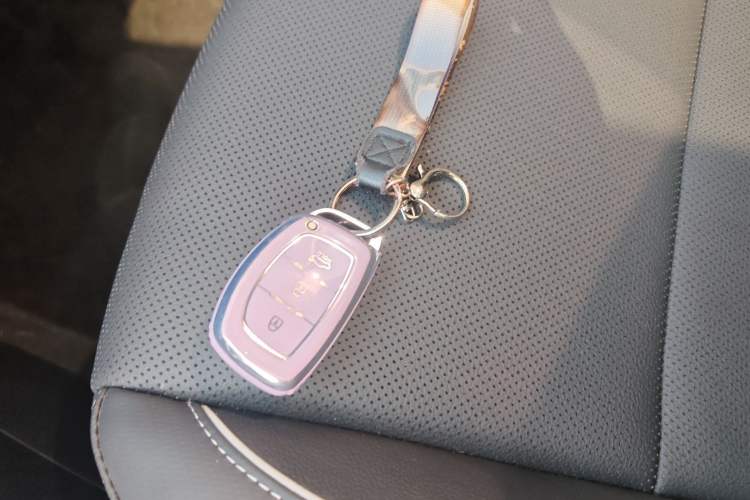 Used Hyundai ix25 2017 1.6L Automatic Smart Version
