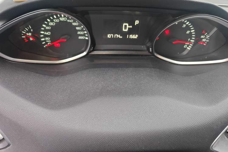 Used Peugeot 308S 2015 1.2T Automatic Jingchi Edition
