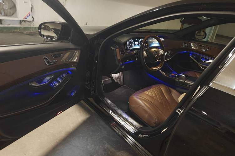 Used Mercedes-Benz Maybach S-Class 2016 S 400 4MATIC Driver Seat