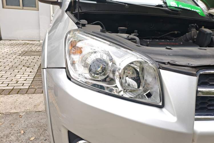 Used Toyota RAV4 2009 2.4L Automatic Luxury Edition