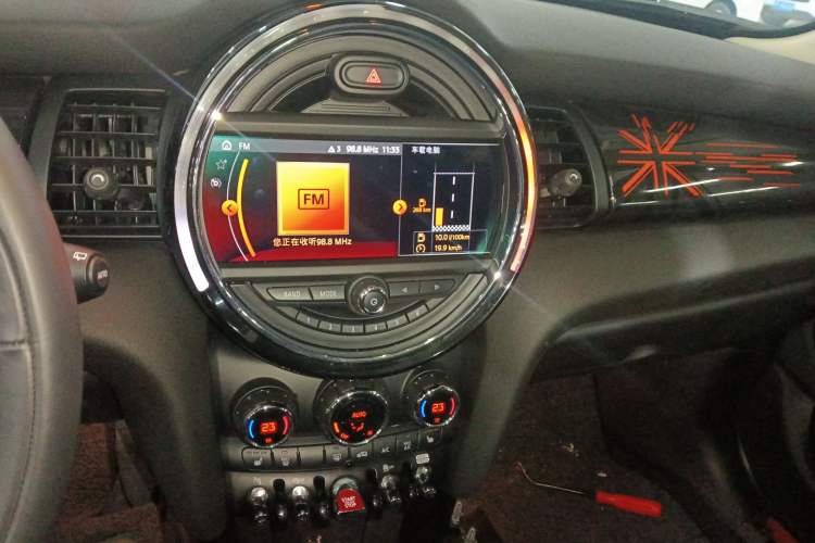 Used MINI MINI 2021 1.5T COOPER Artist Five-Door Edition