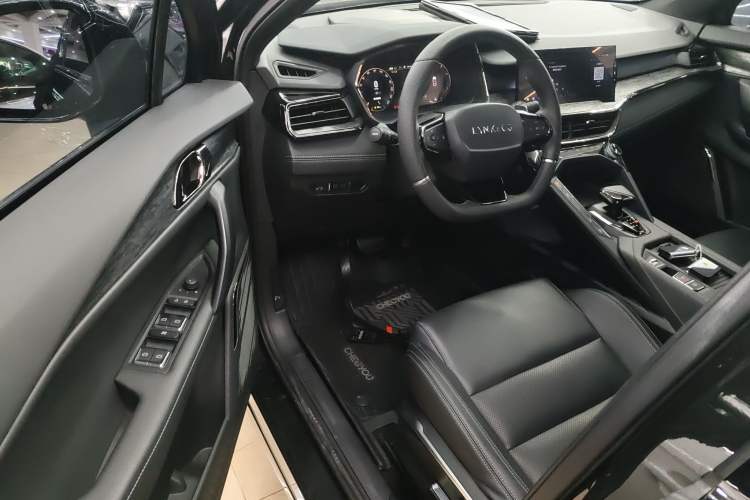 Used Lynk & Co 06 2020 1.5T JinPro model
