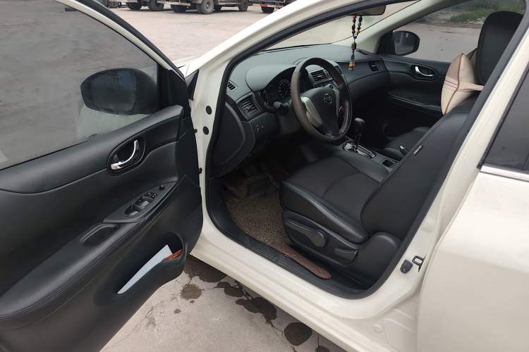 Used Nissan Tiida 2014 1.6L CVT Smart Model