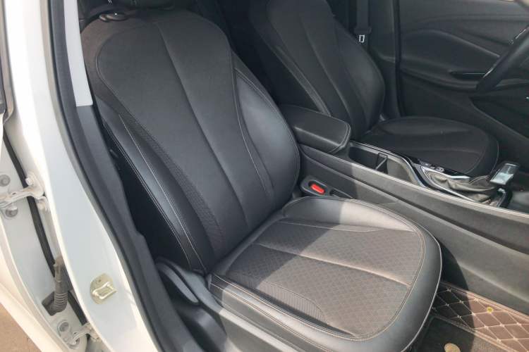 Used Buick Verano 2023 Pro Enjoyment Edition Right Front Seat