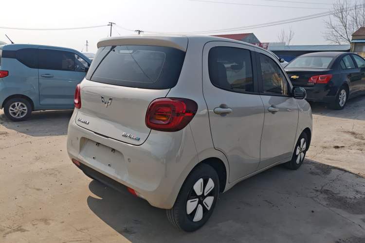 Used Wuling Hongguang MINIEV 2025 Four-Door Version Advanced Edition
