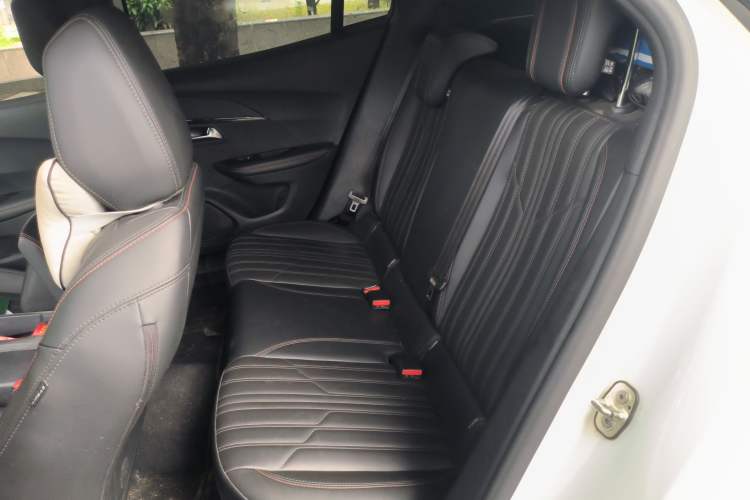 Used Peugeot 2008 2022 230THP THE ONE Interior 4