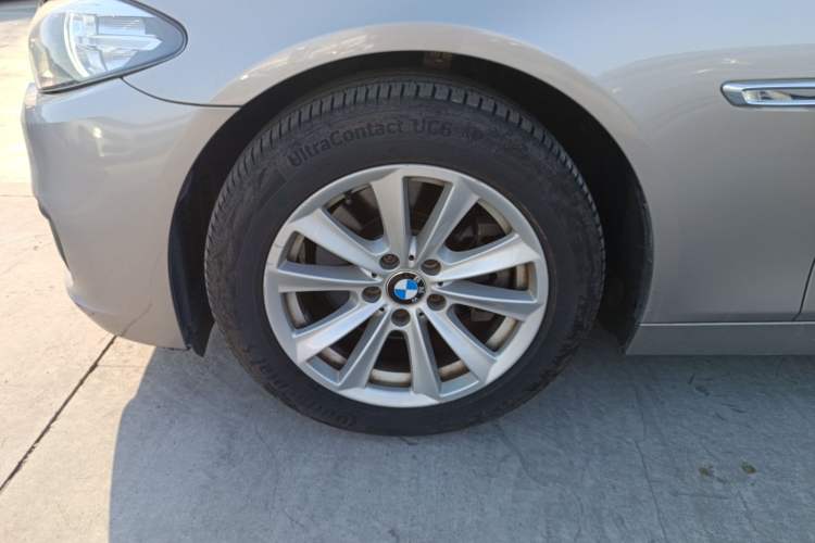 Used BMW 5 Series 2017 520Li Elegant Edition
