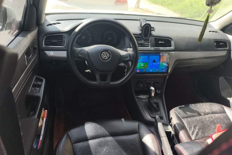 Used Volkswagen Lavida 2015 1.6L Automatic Fashion Edition