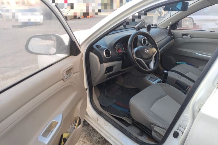 Used CHANGAN Alsvin V3 2012 1.3L Manual Luxury Version China V Standard Driver Seat