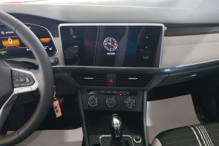 Used Volkswagen Bora 2023 1.5L Automatic Changer Limited Edition Audio And AC Panel