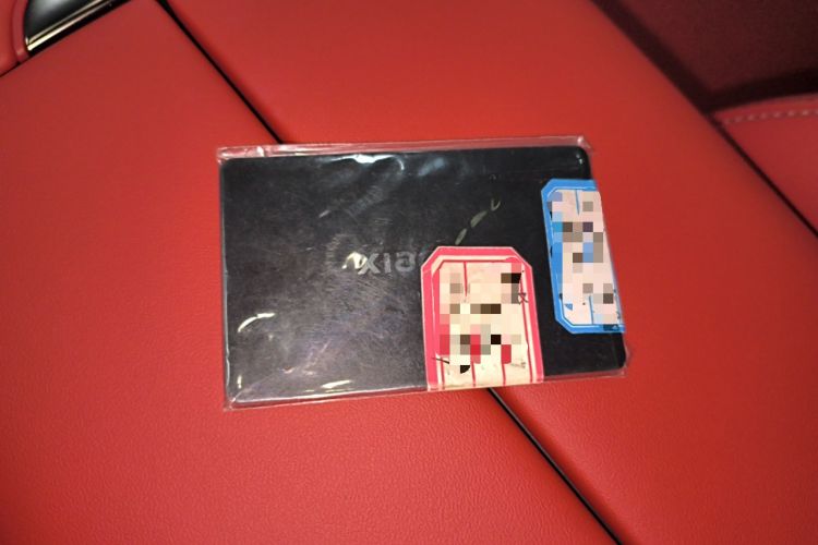 Used Xiaomi Auto SU7 2024 Four-Wheel Drive Ultra-Long Range Advanced Intelligent Driving Max Edition Vehicle Key