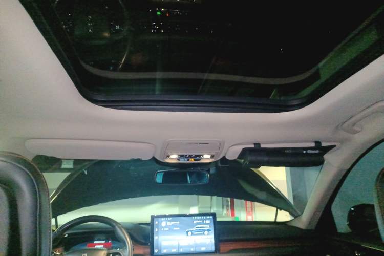 Used Lincoln Aviator 2021 3.0T V6 Four-Wheel Drive Luxury Edition Headliner