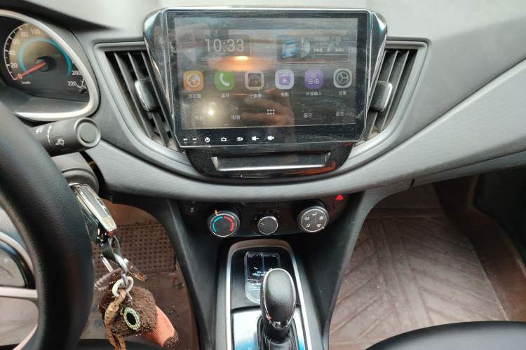 Used Chevrolet Cavalier 2016 1.5L Automatic Xinyue Edition Audio And AC Panel