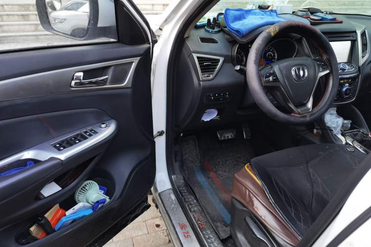 Used Changan CS75 2014 1.8T Automatic Elite Model China IV Standard
