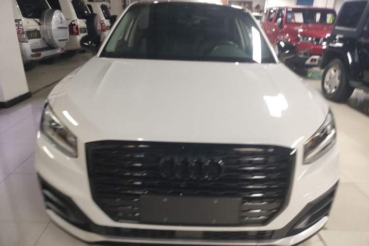 Used Audi Q2L 2021 35 TFSI Progressive Dynamic Edition Front