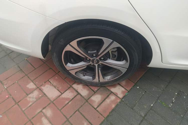 Used Chery Arrizo 5 2019 Facelifted PRO 1.5L Manual Youth Edition China VI Standard Right Rear Wheel Hub