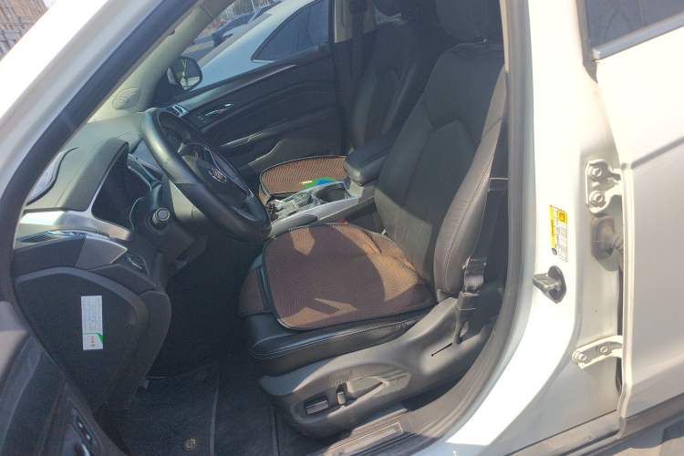 Used Cadillac SRX 2015 3.0L Comfort Version