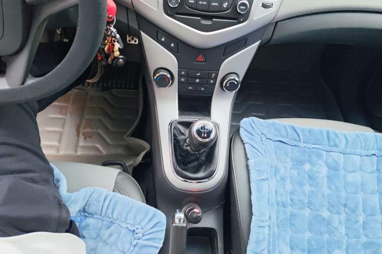 Used Chevrolet Cruze 2012 1.6L SE MT