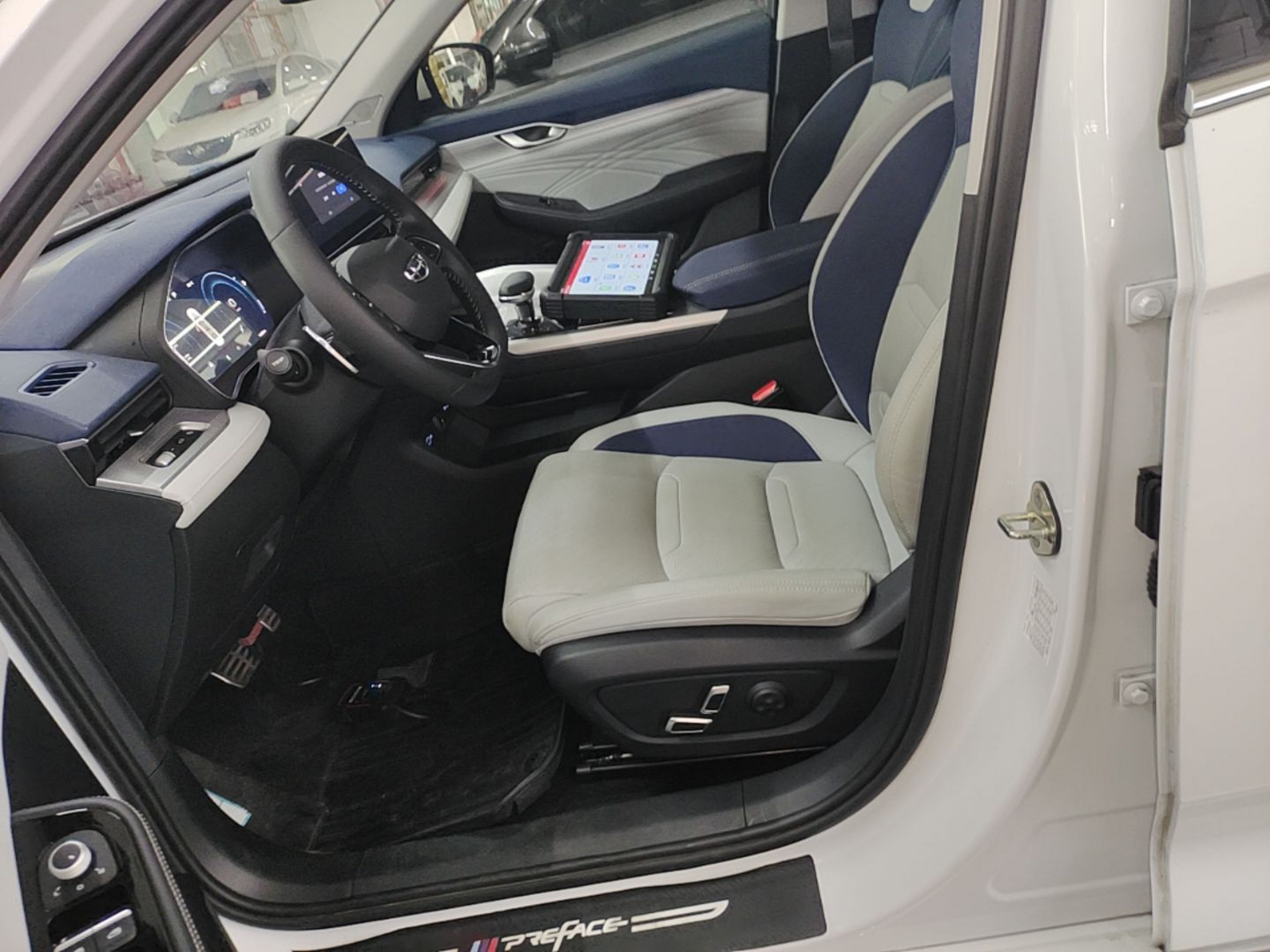 Interior delantero