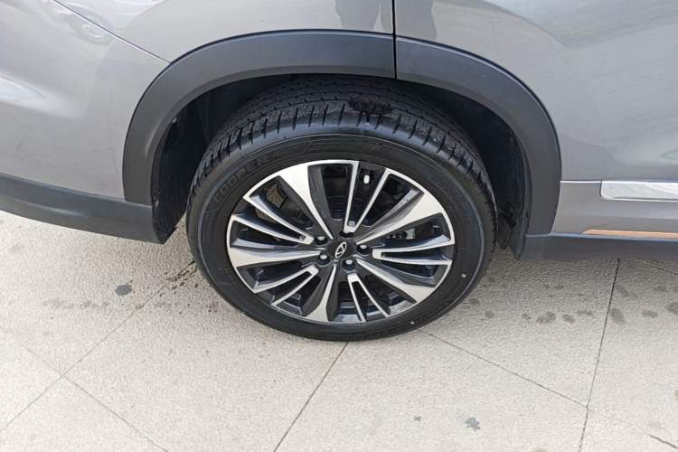 Used Chery Tiggo 8 PRO 2024 Champion Edition 390T Two-Wheel Drive Peak Version 5 Seats