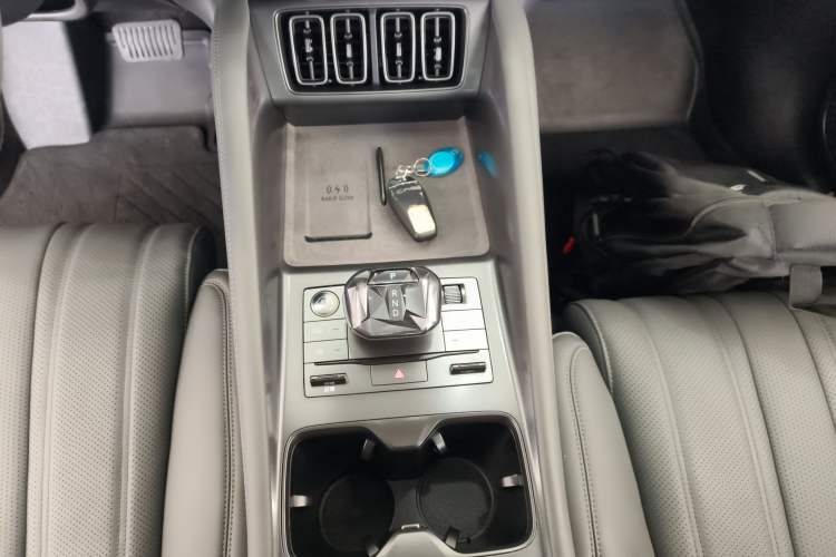 Used BYD Song L EV 2025 Intelligent Driving Version 662 km LiDAR Excellence Edition