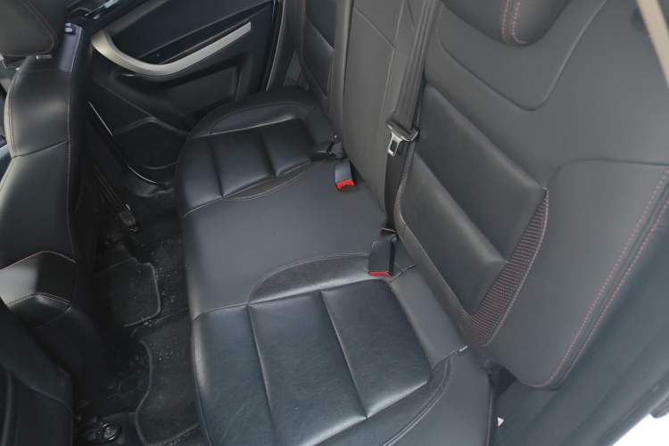 Used Changan CS35 2016 1.6L Automatic Luxury Model China V Standard
