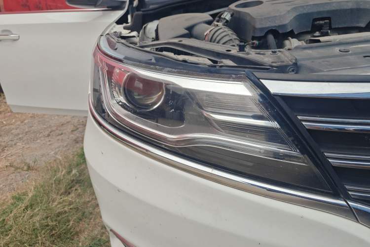 Used Roewe i6 2017 20T Automatic Flagship Edition
