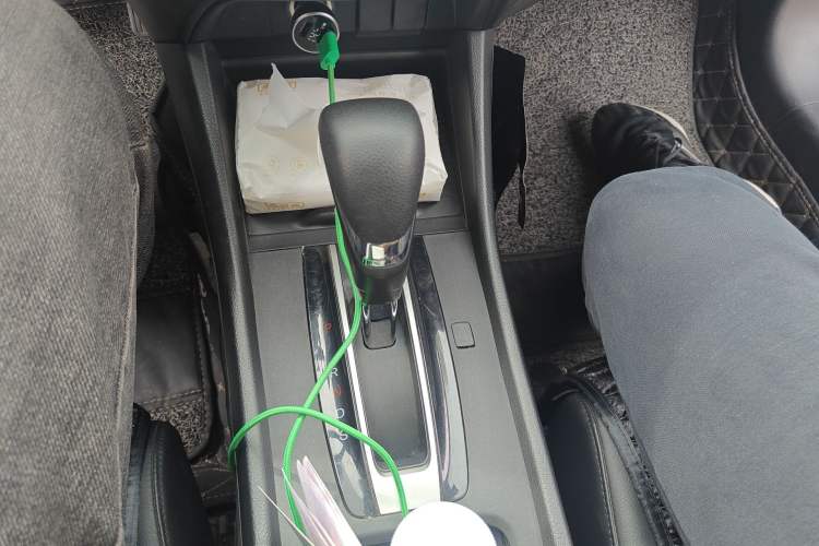 Used Honda Jade 2020 1.8L automatic Comfort version Gear Lever