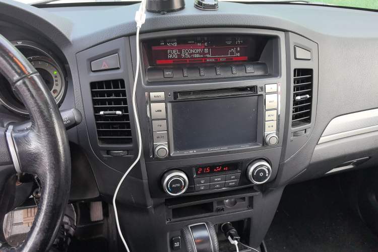 Used Mitsubishi Pajero 2014 3.0L Elite Upgrade Edition