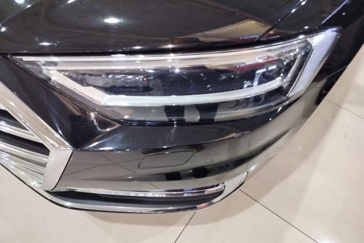 Used Audi A8 2018 A8L 55 TFSI quattro Launch Edition Prestige Model
