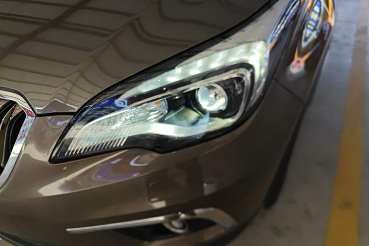 Used Buick Envision 2014 28T Four-Wheel Drive Elite Model