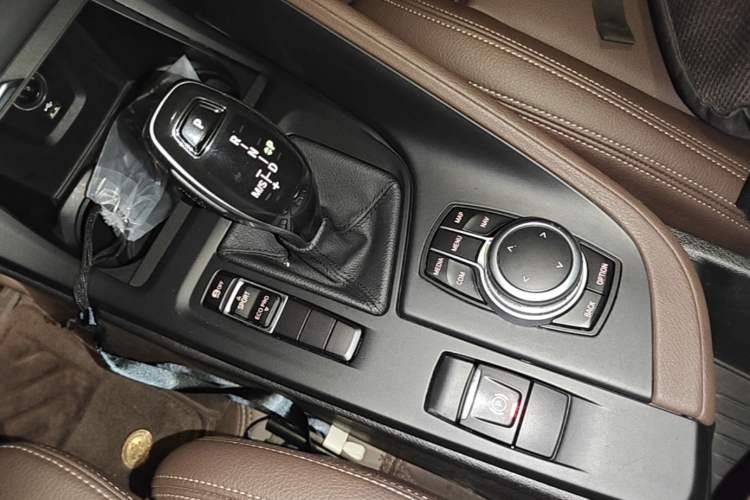 Used BMW X1 2020 sDrive25Li Leading Model
