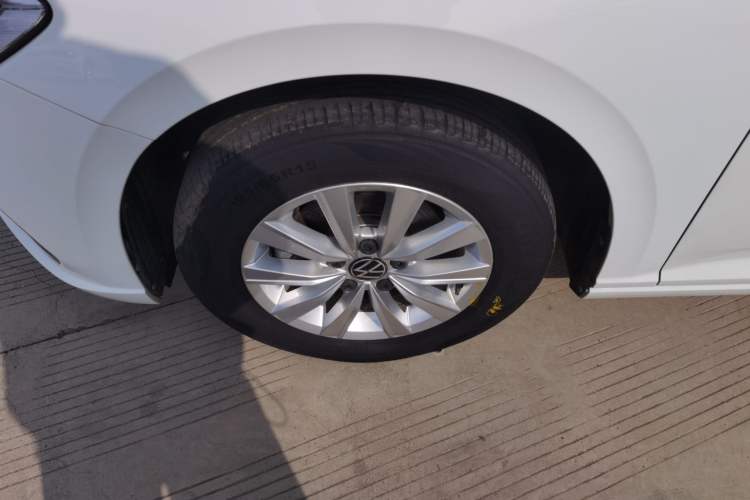 Used Volkswagen Lavida 2023 1.5L Automatic De Yi Edition