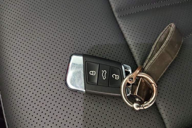 Used Volkswagen Passat 2024 380TSI Starry Dragon Edition
