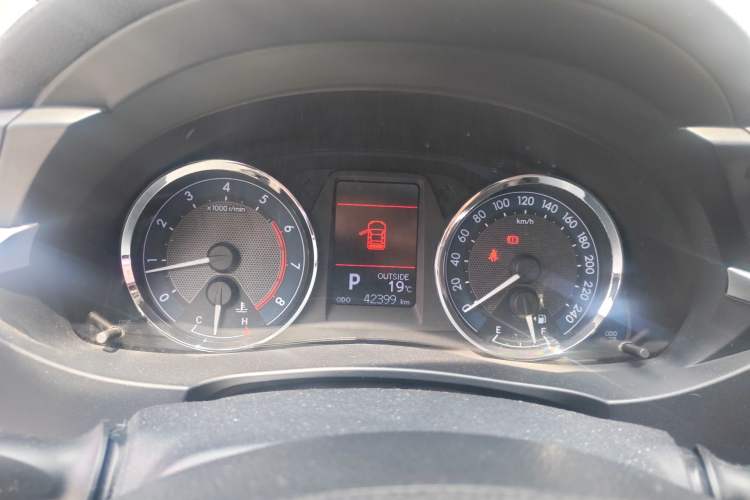 Used Toyota Corolla 2017 1.2T CVT GL-i Leather Edition
