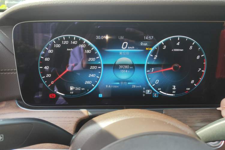 Used Mercedes-Benz E-Class 2023 Updated E 300 L Luxury Edition
