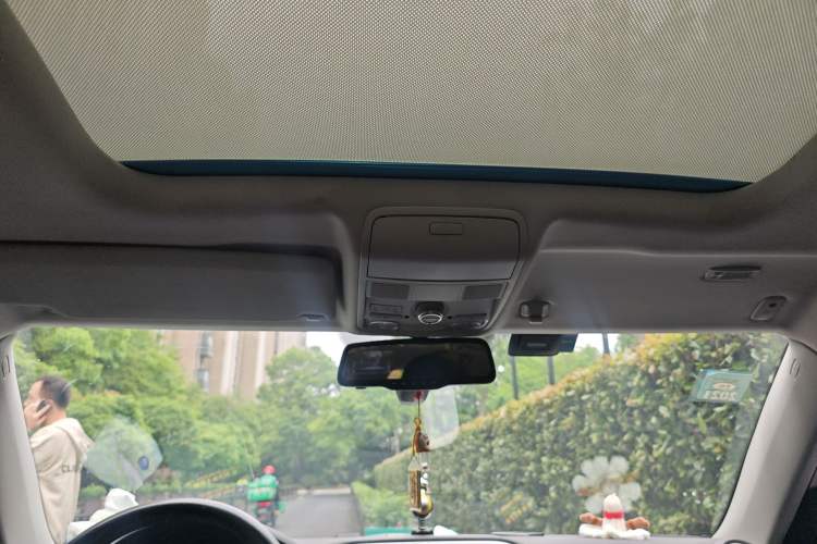 Used Volkswagen Tiguan 2015 1.8TSI Automatic Two-Wheel Drive Luxury Model