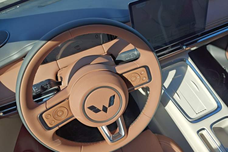 Used Wuling Bingo S 2025 Model 325km Deluxe Edition