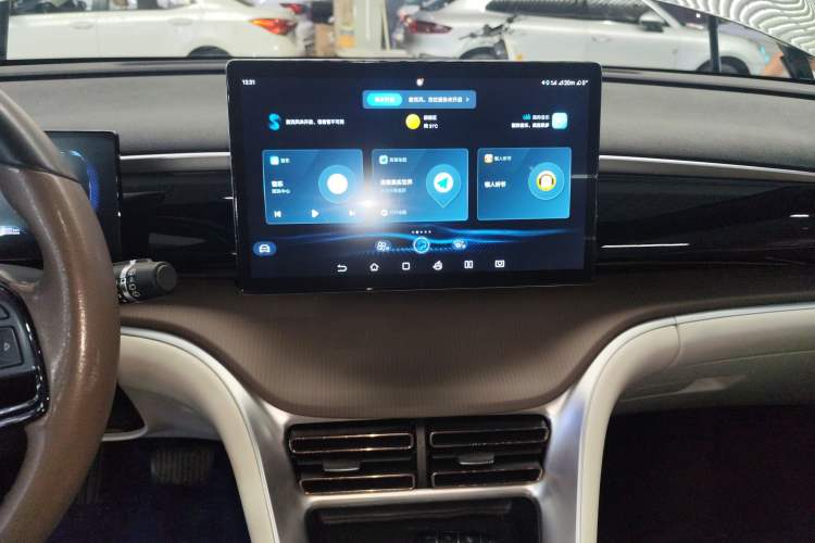 Used BYD Song Pro New Energy 2022 DM-i 51km Prestige Model Audio And AC Panel