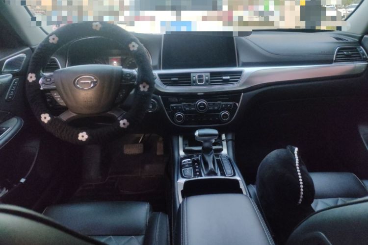 Used GAC Trumpchi GA8 2017 280T Deluxe Edition Center Console