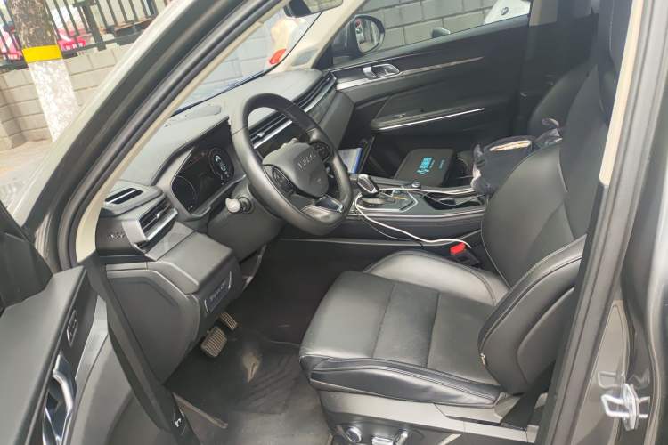 Used Lynk & Co 01 2021 2.0TD Two-Wheel-Drive Pro Trim Left Front Seat