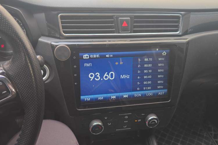 Used Dongfeng Fengon 580 2016 1.5T Manual Luxury Edition